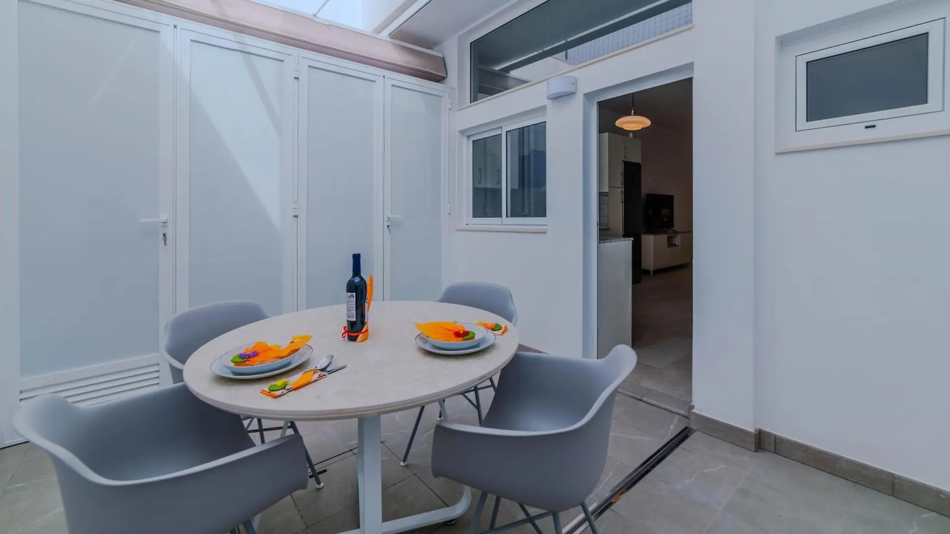 Serenity Apartment Arona